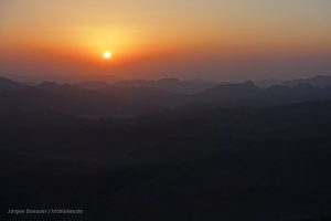 Sunrise Mount Sinai (foto by: Juergen Donauer / bitblokes.de)